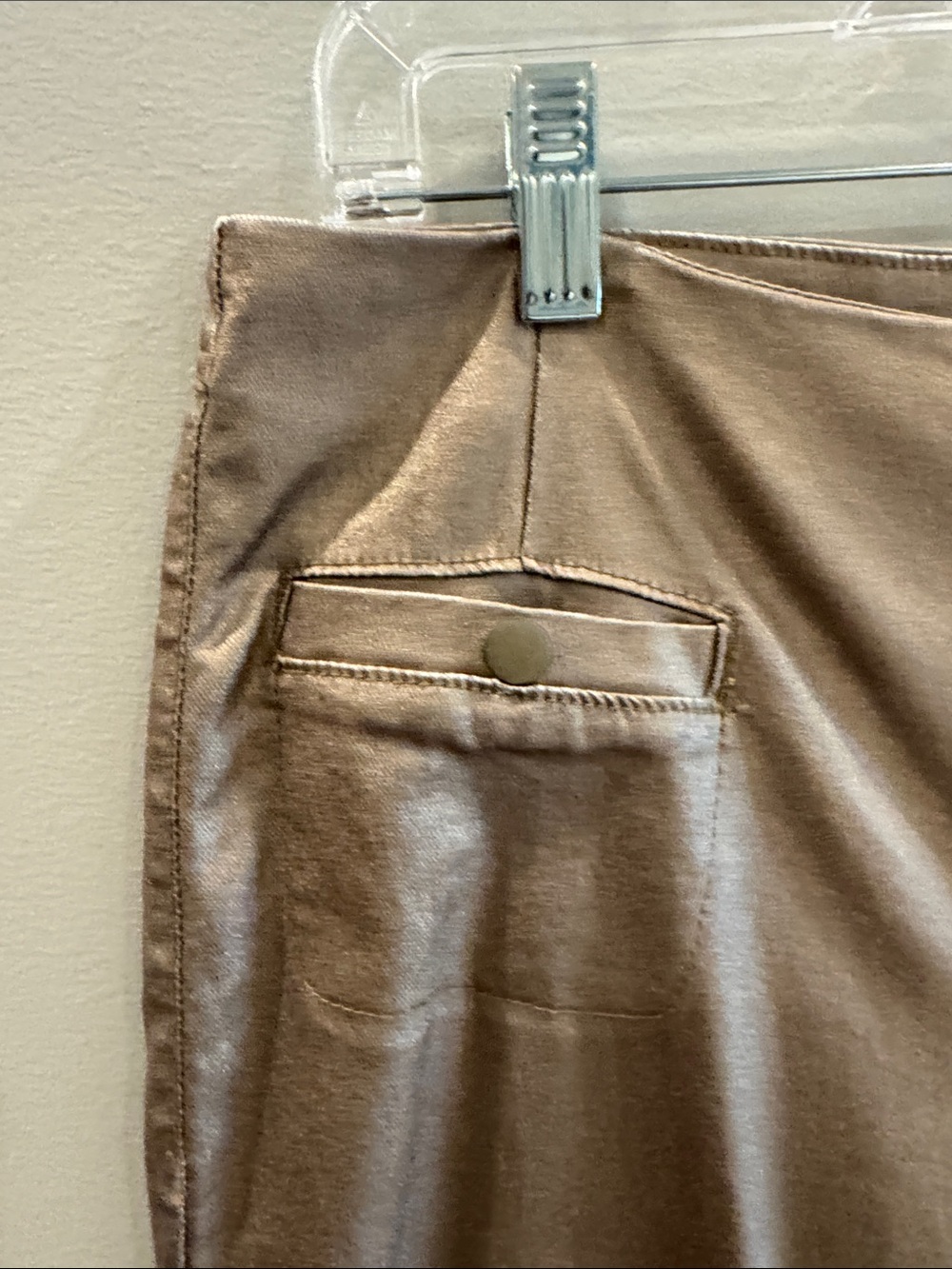 CHARLIE B Women's Straight-Leg Pants in Metallic gold - Picture 3 of 6